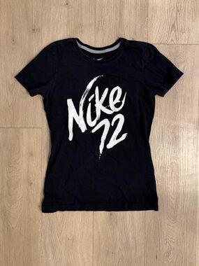 Nike 1972 Slim Fit Black Tee with White Brush Graphic